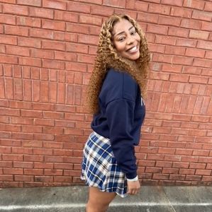 Meet your Posher, Jamila